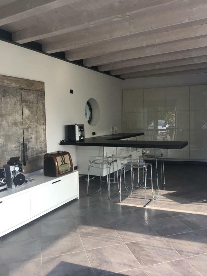Millys Riva Apartments Extérieur photo